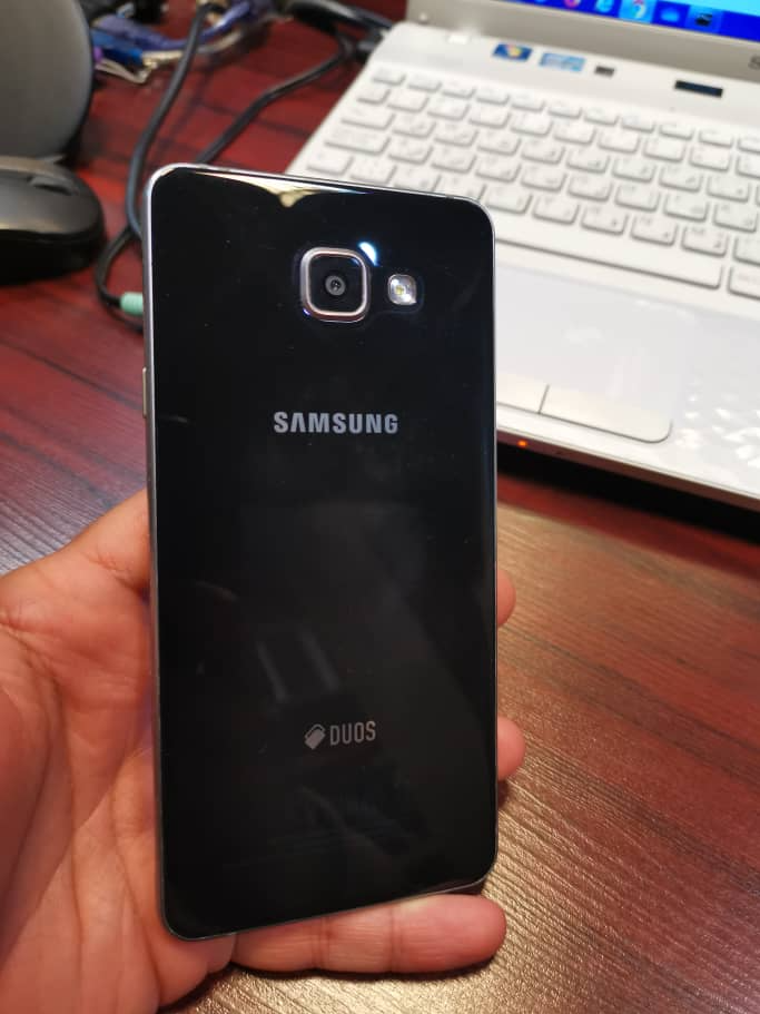 GALAXY A7 2016