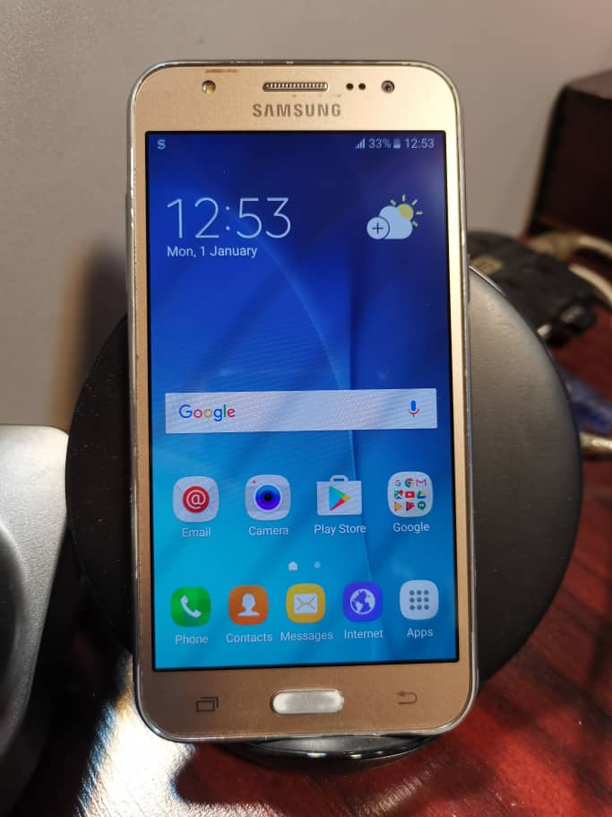 GALAXY J5 2015